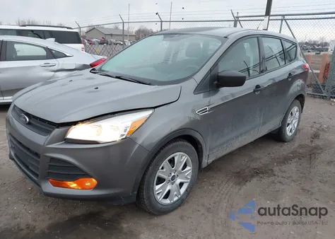 2014 Ford Escape S z USA, uszkodzony, nr VIN 1FMCU0F72EUD00351